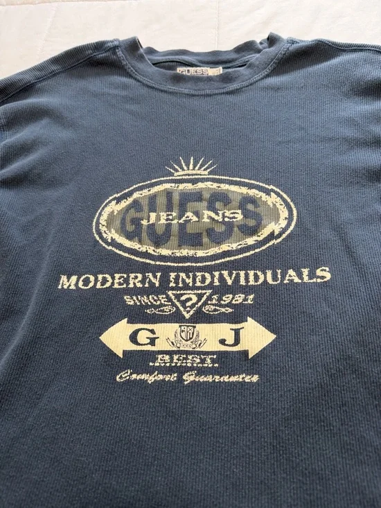 Vintage Guess Tee - Picture 2 of 3